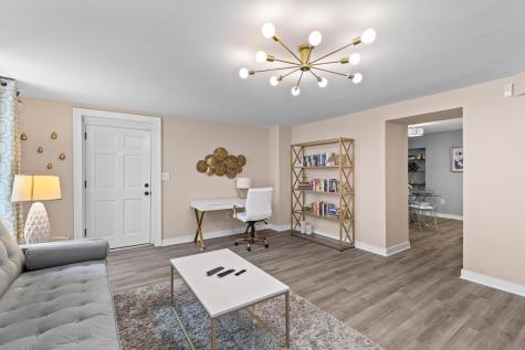 55 Ashley Avenue Charleston SC 29401
