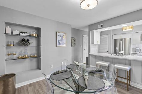55 Ashley Avenue Charleston SC 29401