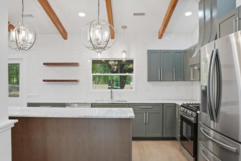 6384 Sc 162 Hollywood SC 29449