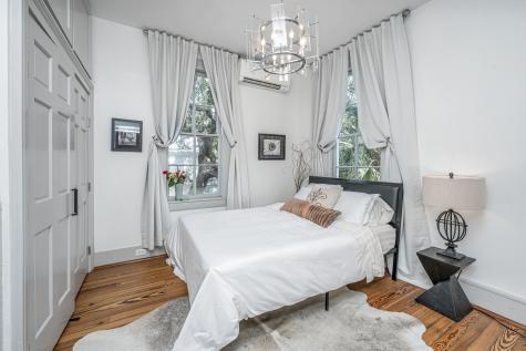 20 Limehouse Street Charleston SC 29401