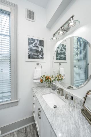 20 Limehouse Street Charleston SC 29401