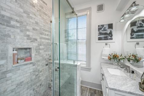 20 Limehouse Street Charleston SC 29401