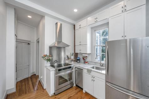 20 Limehouse Street Charleston SC 29401