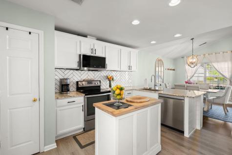 1125 Ole Oak Drive Charleston SC 29492