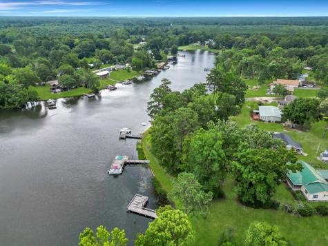 10841 Highway 260 Manning SC 29102
