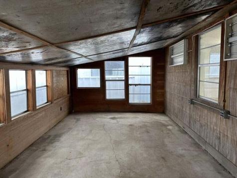 10841 Highway 260 Manning SC 29102