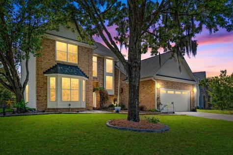 5411 Woodbreeze Drive North Charleston SC 29420