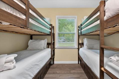 5917 Hagood Avenue Hanahan SC 29410