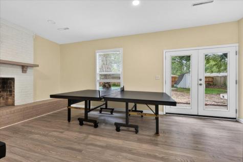 5917 Hagood Avenue Hanahan SC 29410