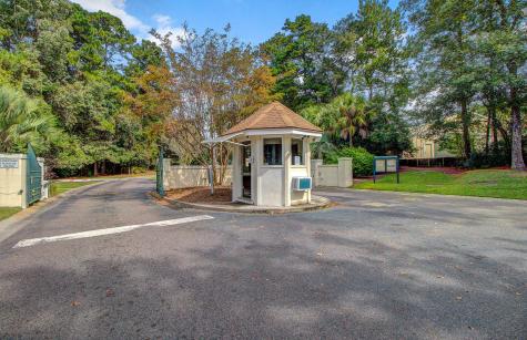 7749 Park Gate Drive North Charleston SC 29418