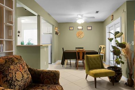 4326 Great Oak Drive North Charleston SC 29418