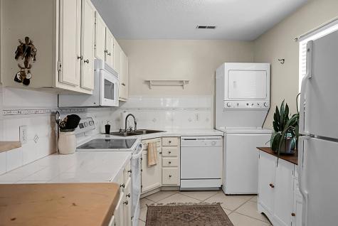 4326 Great Oak Drive North Charleston SC 29418