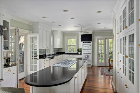28 Murray Boulevard Charleston SC 29401