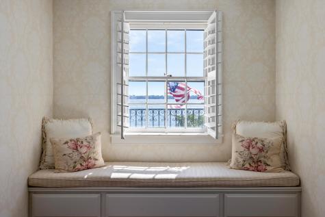28 Murray Boulevard Charleston SC 29401