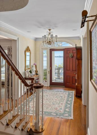 28 Murray Boulevard Charleston SC 29401