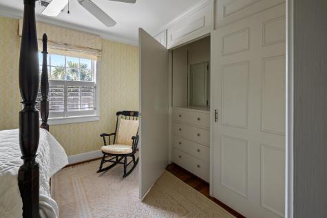 28 Murray Boulevard Charleston SC 29401