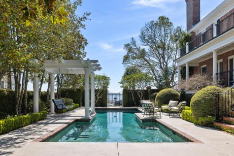 28 Murray Boulevard Charleston SC 29401