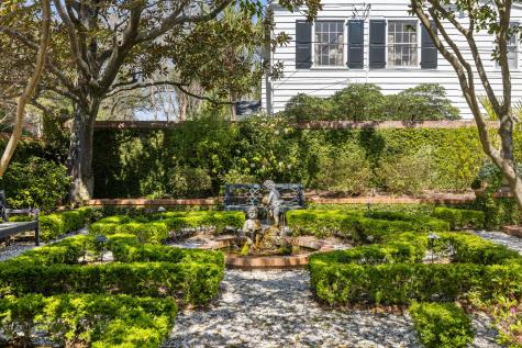 28 Murray Boulevard Charleston SC 29401