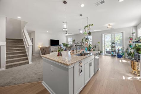 2512 Hummingbird Lane Summerville SC 29483