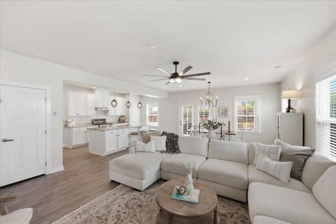 208 Lynx Lane Summerville SC 29483