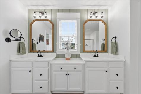 208 Lynx Lane Summerville SC 29483