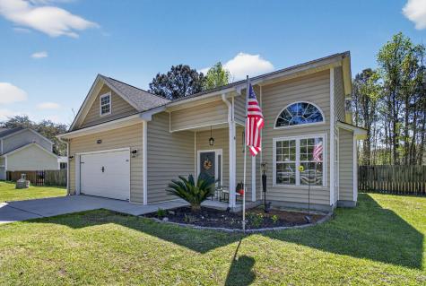 7389 Commodore Road Hollywood SC 29449