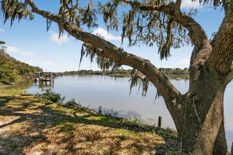 7389 Commodore Road Hollywood SC 29449