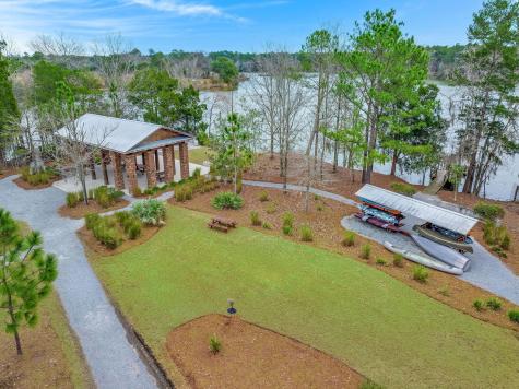 205 Gumdrop Summerville SC 29485