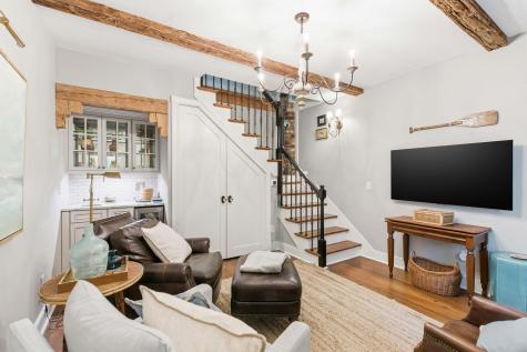 4 Tradd Street Charleston SC 29401
