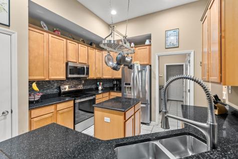 5204 Birdie Lane Summerville SC 29485
