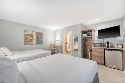 1004 Ocean Boulevard Isle Of Palms SC 29451
