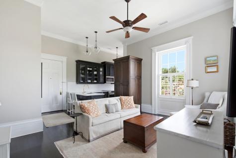 214 Calhoun Street Charleston SC 29401