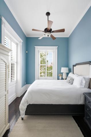 214 Calhoun Street Charleston SC 29401