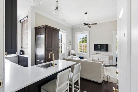 214 Calhoun Street Charleston SC 29401