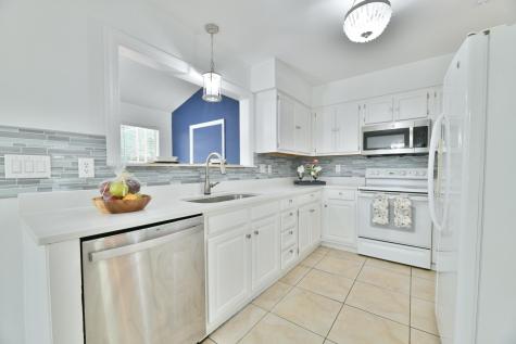 1942 Tison Lane Mount Pleasant SC 29464