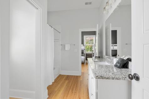 162 Spring Street Charleston SC 29403