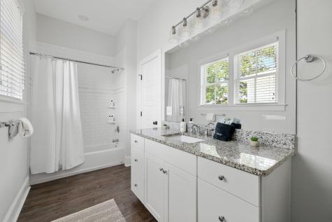 162 Spring Street Charleston SC 29403