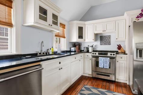 162 Spring Street Charleston SC 29403