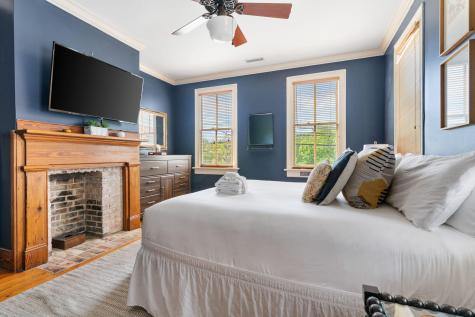 162 Spring Street Charleston SC 29403