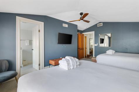 162 Spring Street Charleston SC 29403