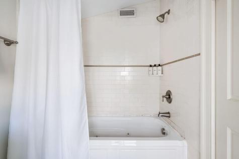 162 Spring Street Charleston SC 29403