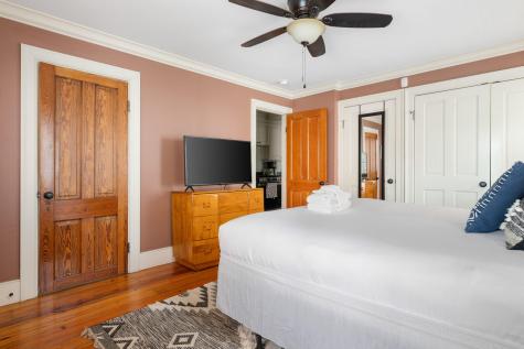 162 Spring Street Charleston SC 29403