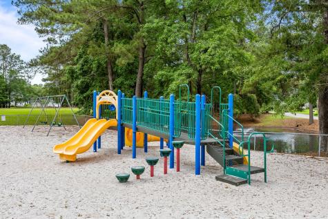 7911 Windfern Court North Charleston SC 29418