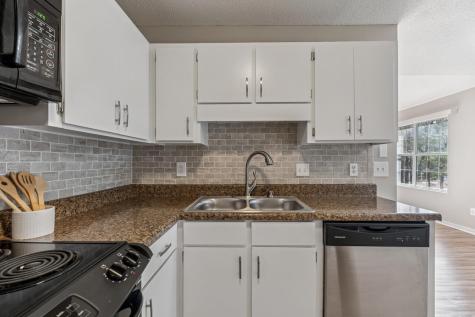 7911 Windfern Court North Charleston SC 29418