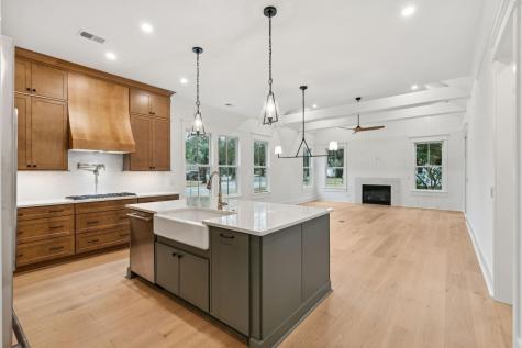 1250 W Vagabond Lane Mount Pleasant SC 29464