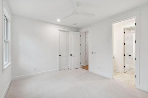 1250 W Vagabond Lane Mount Pleasant SC 29464
