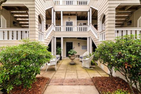 1551 Ben Sawyer Boulevard Mount Pleasant SC 29464