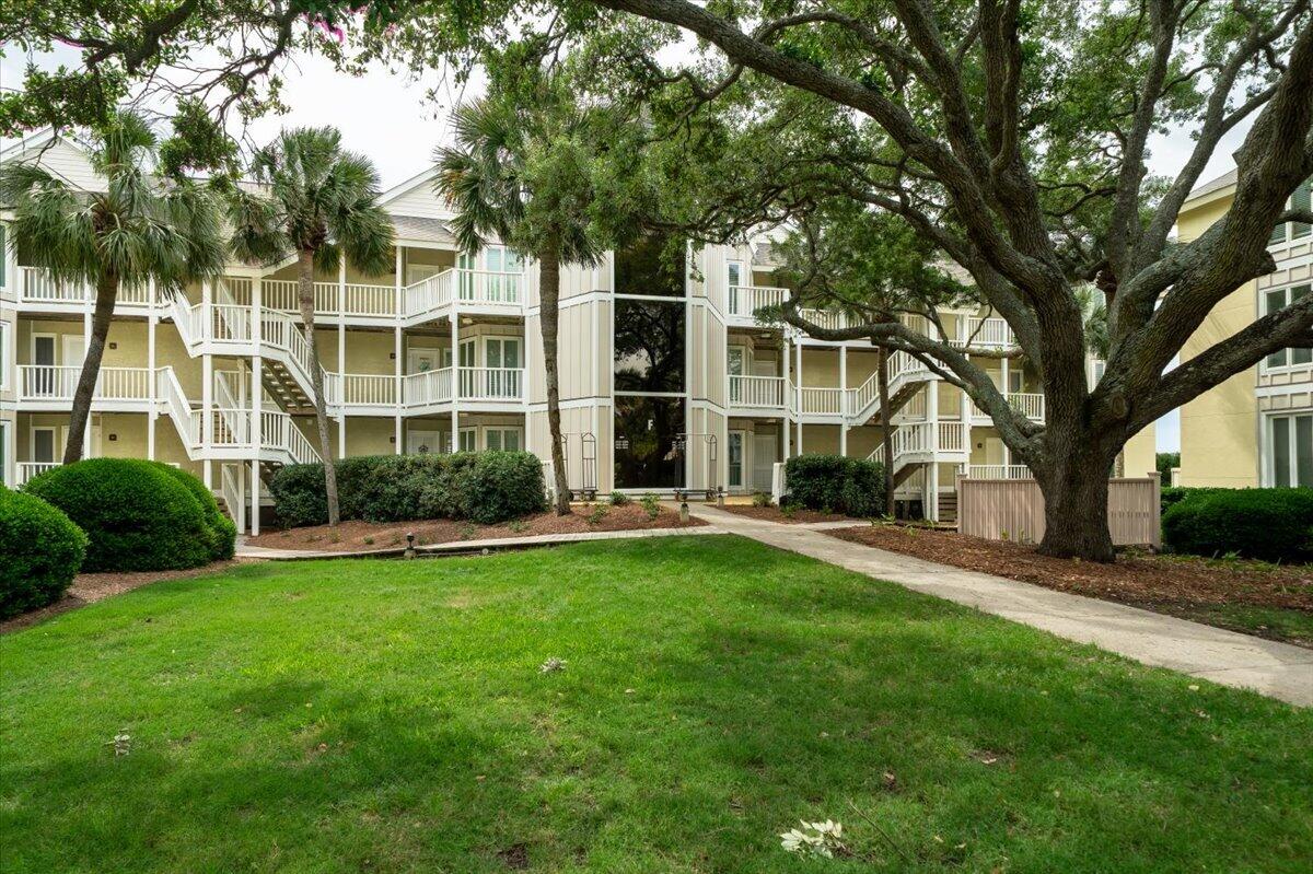 9000 Palmetto Drive Isle Of Palms SC 29451