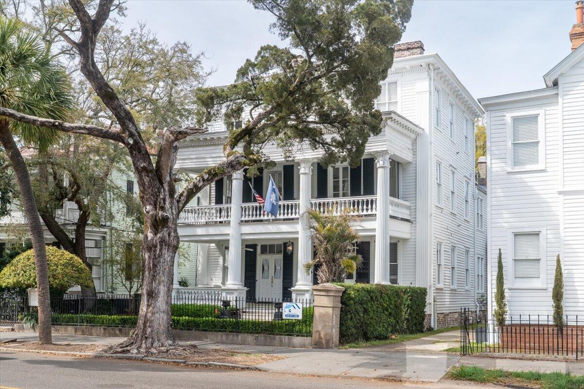 180 Broad Street Charleston SC 29401