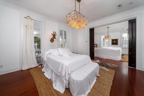 180 Broad Street Charleston SC 29401